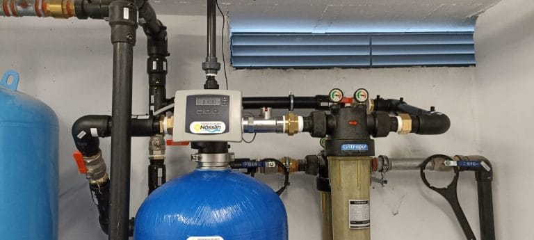 Instalación de un descalcificador