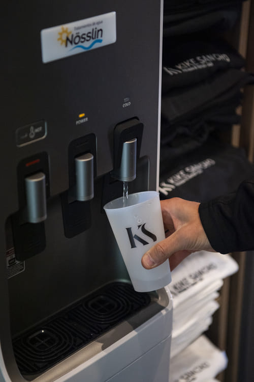 instalación de fuente de agua para gimnasio borja