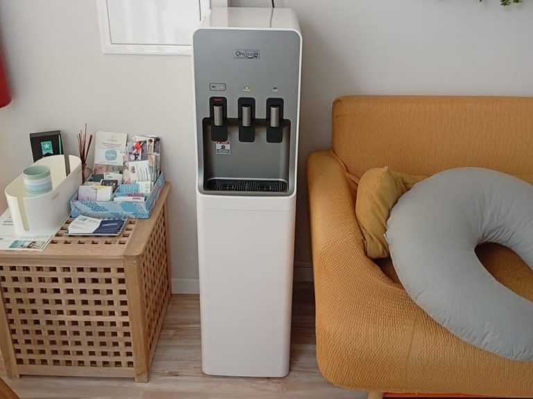 fuente de agua para centro de entrenamiento zaragoza