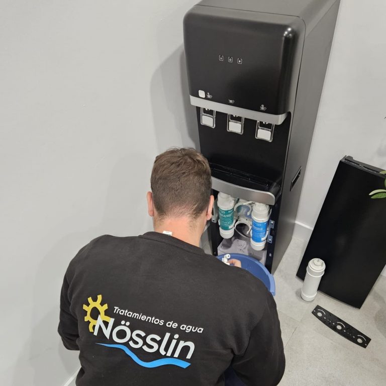 Revisión y puesta a punto de fuente Atlantic en oficina zaragozana